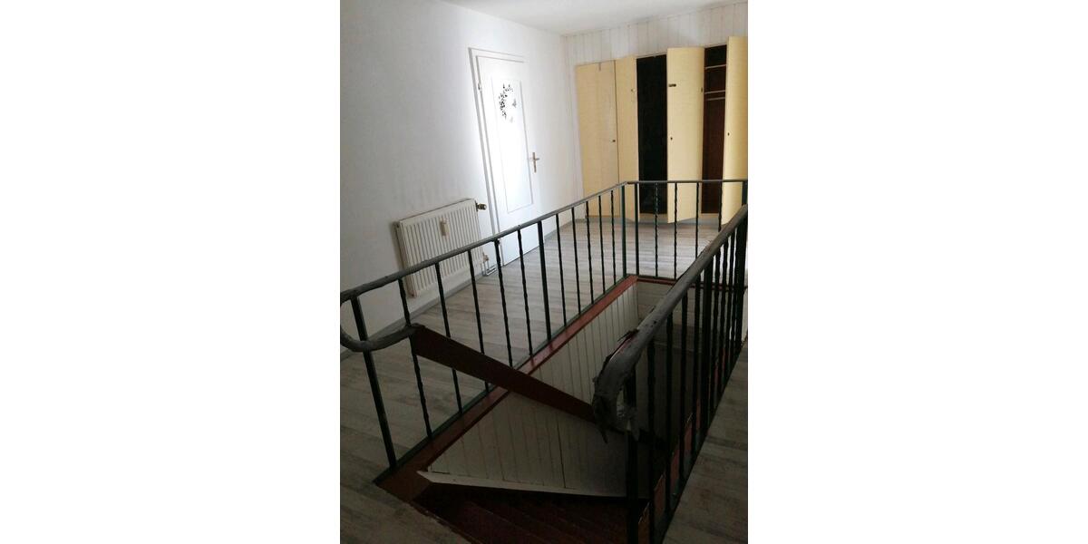 Etagenwohnung Schönsee - 3 Zimmer, 98 m&sup2;, 460&euro; | Angebot:26092314