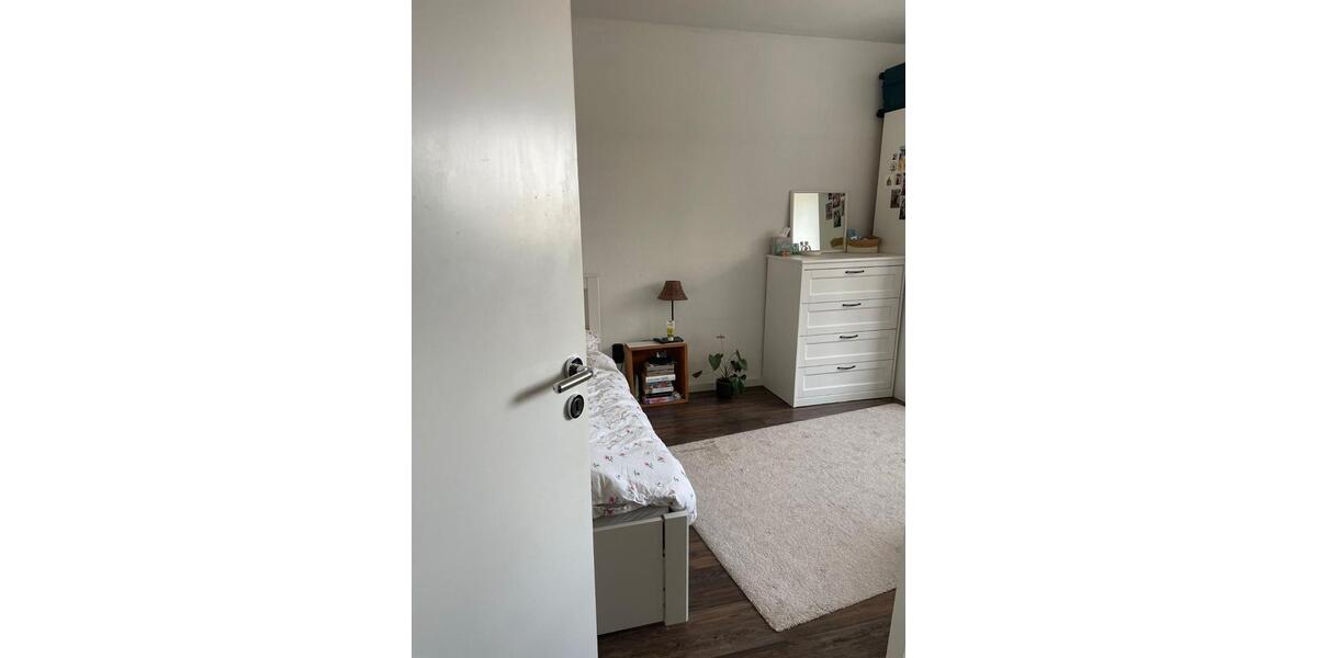 Wohnen auf Zeit Köln Nippes - 1 Zimmer, 16 m&sup2;, 380&euro; | Angebot:26314298