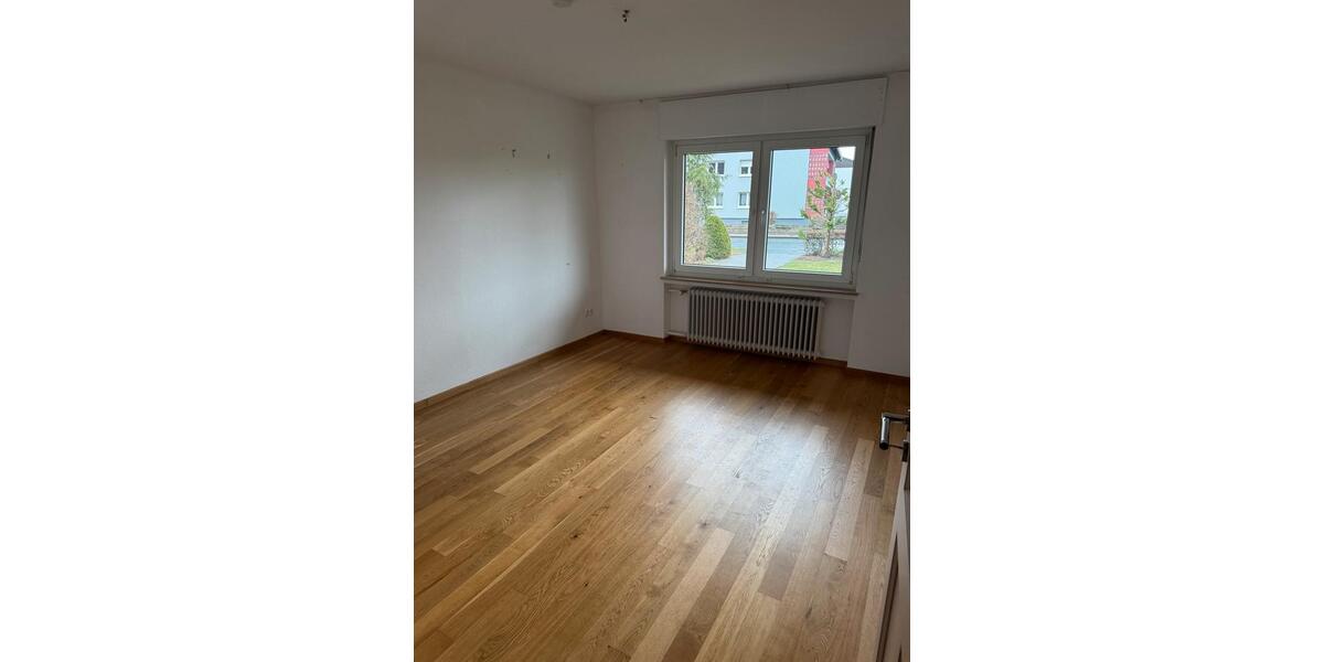 Erdgeschoßwohnung Melle Gesmold - 4 Zimmer, 95 m&sup2;, 900&euro; | Angebot:26338125
