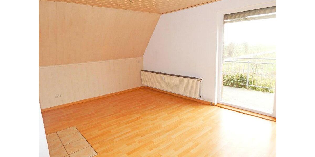 Dachgeschoßwohnung Hoya - 3.5 Zimmer, 120 m&sup2;, 800&euro; | Angebot:26572844