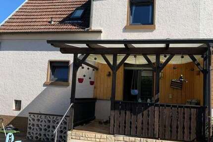 Haus Homburg - 4 Zimmer, 101 m&sup2;, 1.200&euro; | Angebot:27071276