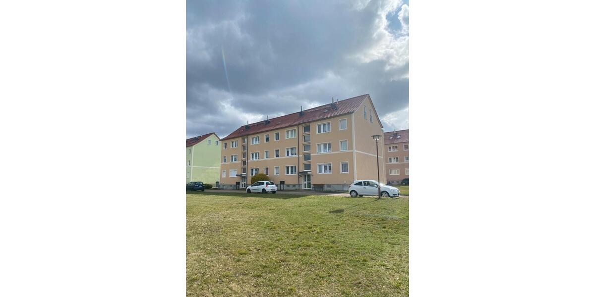 Etagenwohnung Ballenstedt - 2 Zimmer, 42 m&sup2;, 210&euro; | Angebot:25991452