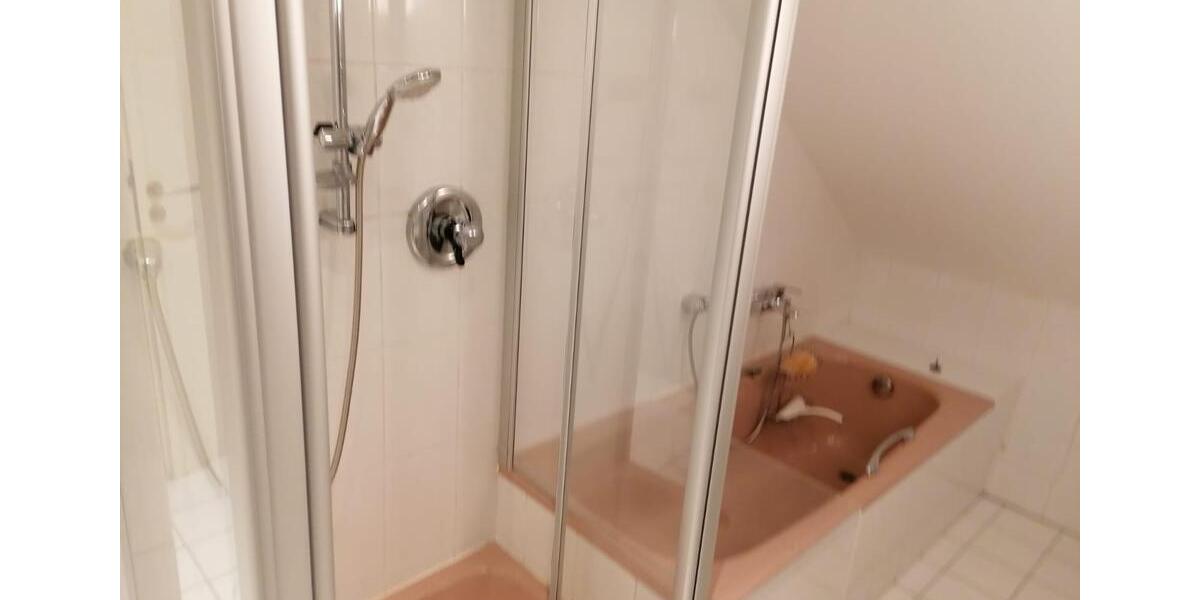 Dachgeschoßwohnung Wenden - 2 Zimmer, 65 m&sup2;, 585&euro; | Angebot:26517467