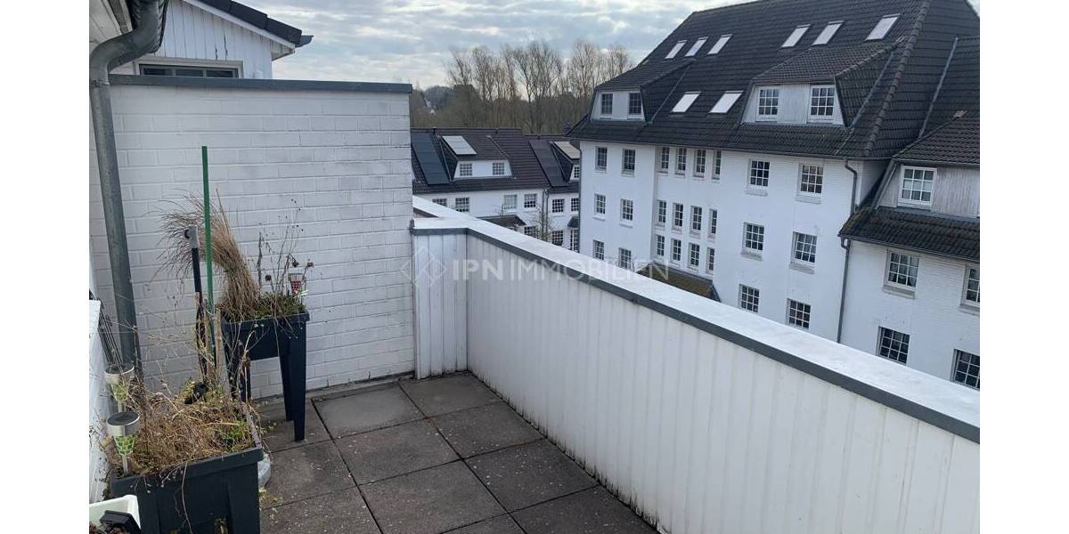 Etagenwohnung Rostock Toitenwinkel - 3 Zimmer, 76 m&sup2;, 836&euro; | Angebot:26018112