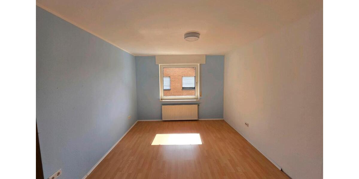 Etagenwohnung Saterland - 8 Zimmer, 125 m&sup2;, 800&euro; | Angebot:26647148