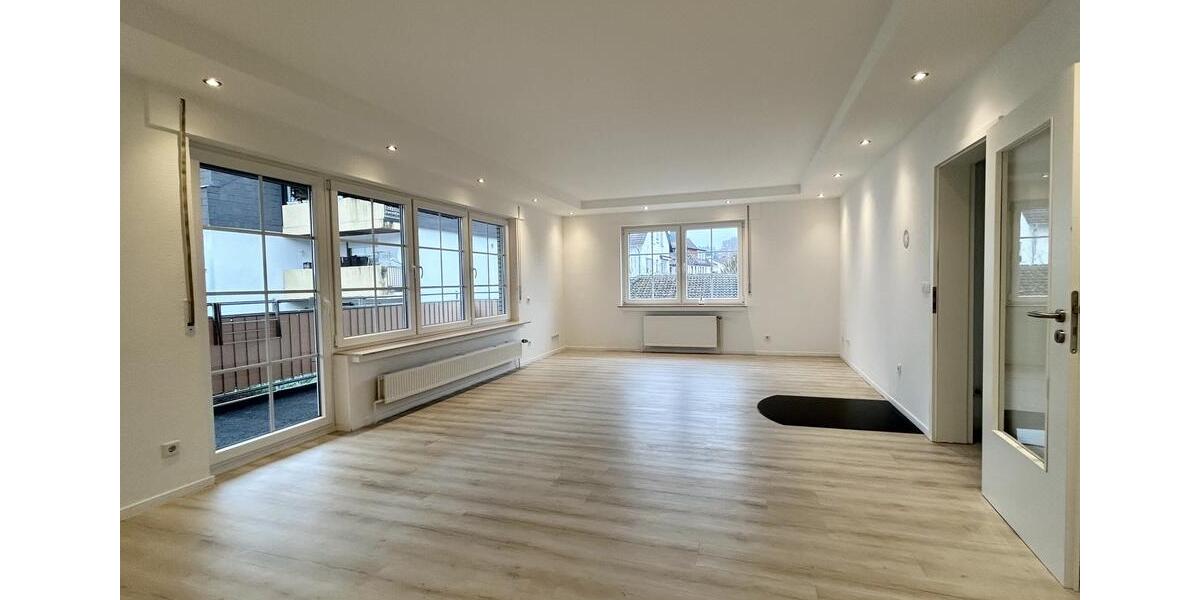 Etagenwohnung Attendorn - 4 Zimmer, 106 m&sup2;, 990&euro; | Angebot:24885010