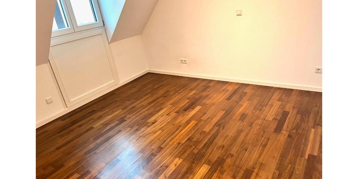 Etagenwohnung Regensburg Kumpfmühl - 2 Zimmer, 94 m&sup2;, 1.480&euro; | Angebot:26538627