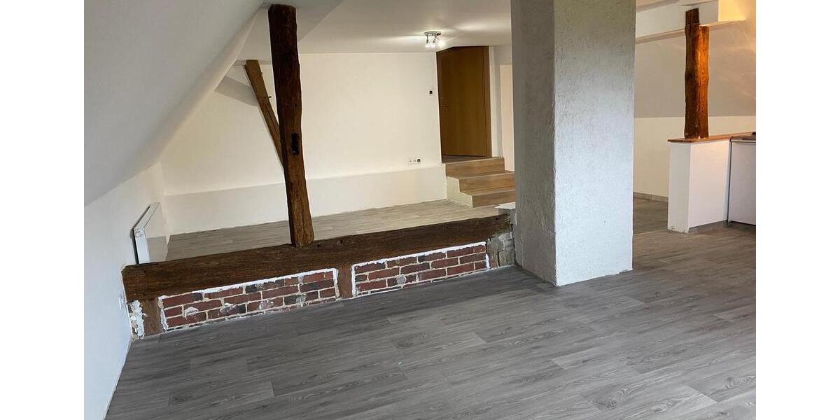 Dachgeschoßwohnung Tappenbeck - 2 Zimmer, 50 m&sup2;, 540&euro; | Angebot:26067757