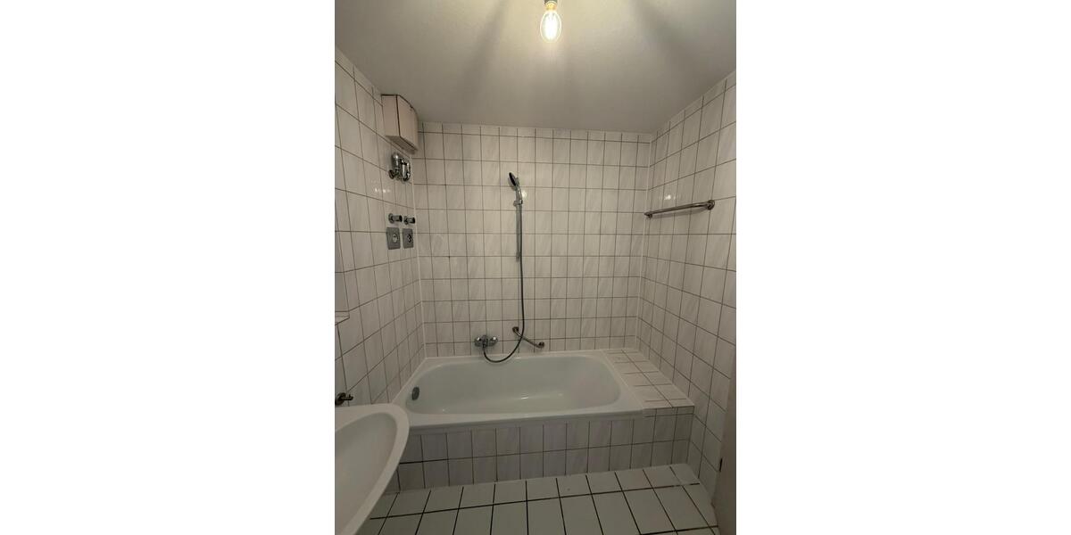 Dachgeschoßwohnung Bingen am Rhein - 2 Zimmer, 52 m&sup2;, 800&euro; | Angebot:26049480
