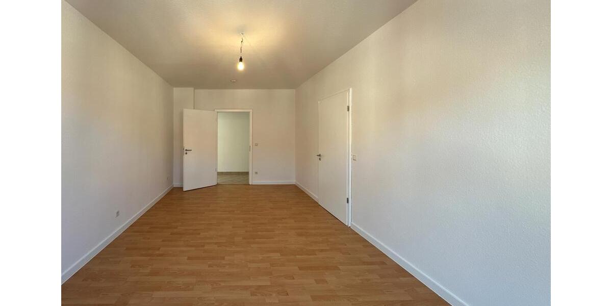 Dachgeschoßwohnung Magdeburg Leipziger Straße - 2 Zimmer, 62 m&sup2;, 434&euro; | Angebot:26587405