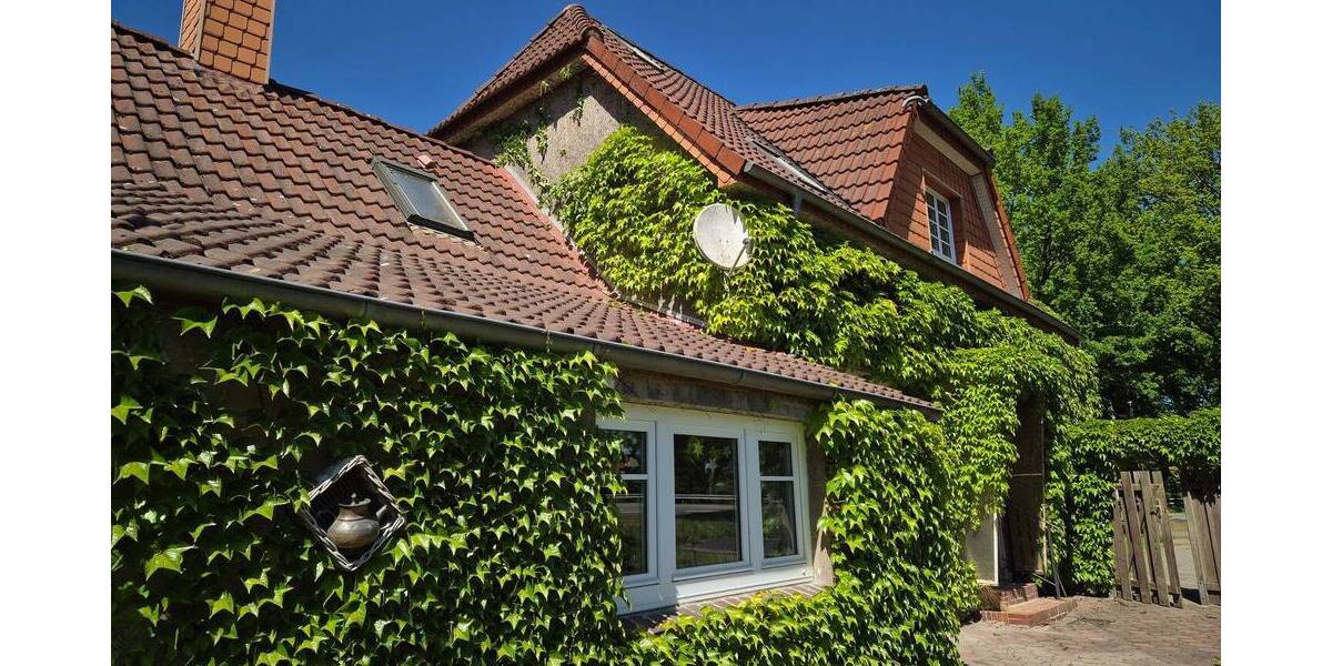 Einfamilienhaus Barßel Elisabethfehn - 6 Zimmer, 134 m&sup2;, 1.200&euro; | Angebot:25738682