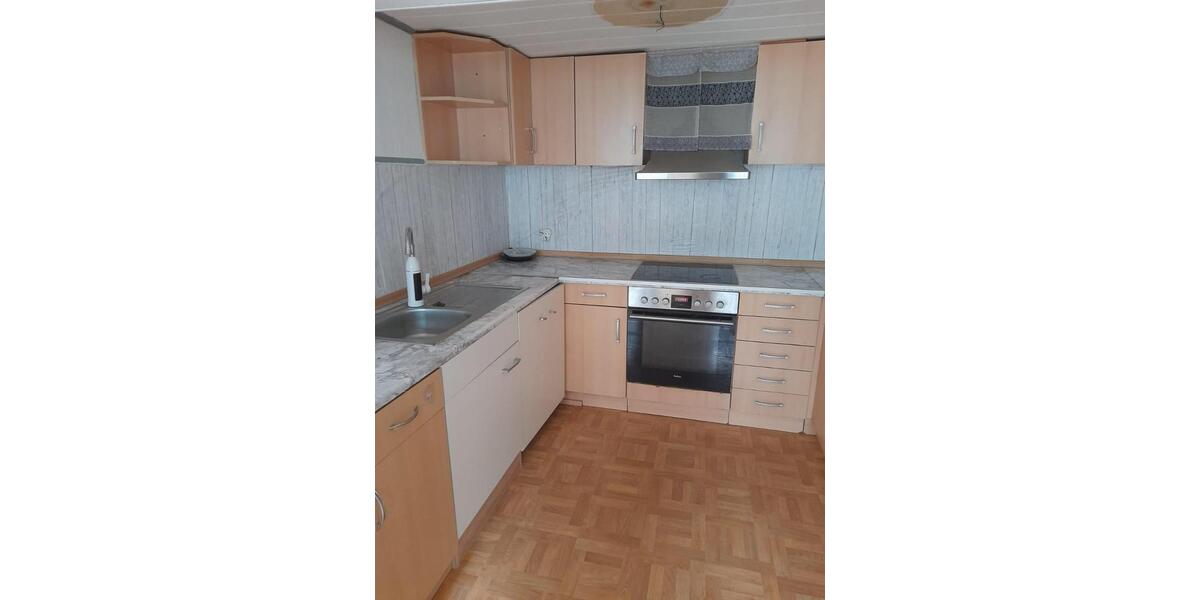 Wohnen auf Zeit Niederwerrn - 1 Zimmer, 16 m&sup2;, 360&euro; | Angebot:24811257