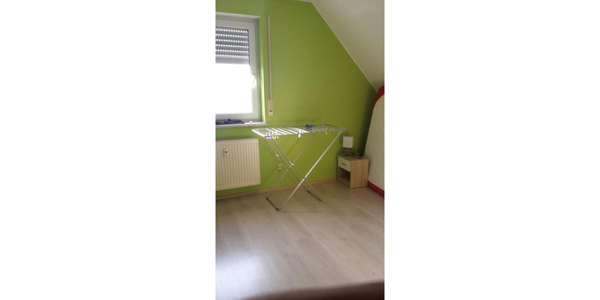 Dachgeschoßwohnung Ornbau - 4 Zimmer, 90 m&sup2;, 720&euro; | Angebot:25323903
