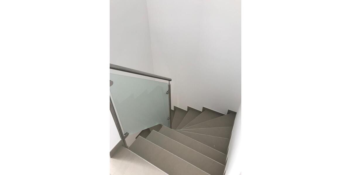 Einfamilienhaus Gründau - 5 Zimmer, 145 m&sup2;, 2.000&euro; | Angebot:24871152