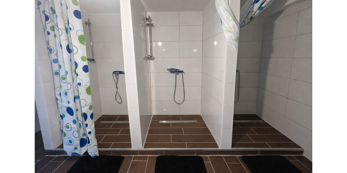 Etagenwohnung Rothenburg ob der Tauber - 5 Zimmer, 220 m&sup2;, 70&euro; | Angebot:25962944