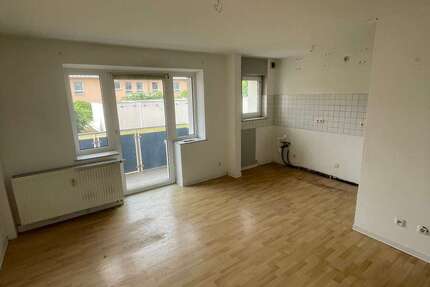 Wohnung Neutraubling Gärtnersiedlung - 3 Zimmer, 55 m&sup2;, 466&euro; | Angebot:26785784