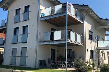 Helle und Moderne 3-Zimmer Wohnung mit Einbauküche, Balkon, Garage und Außenstellplatz 3 zimmer