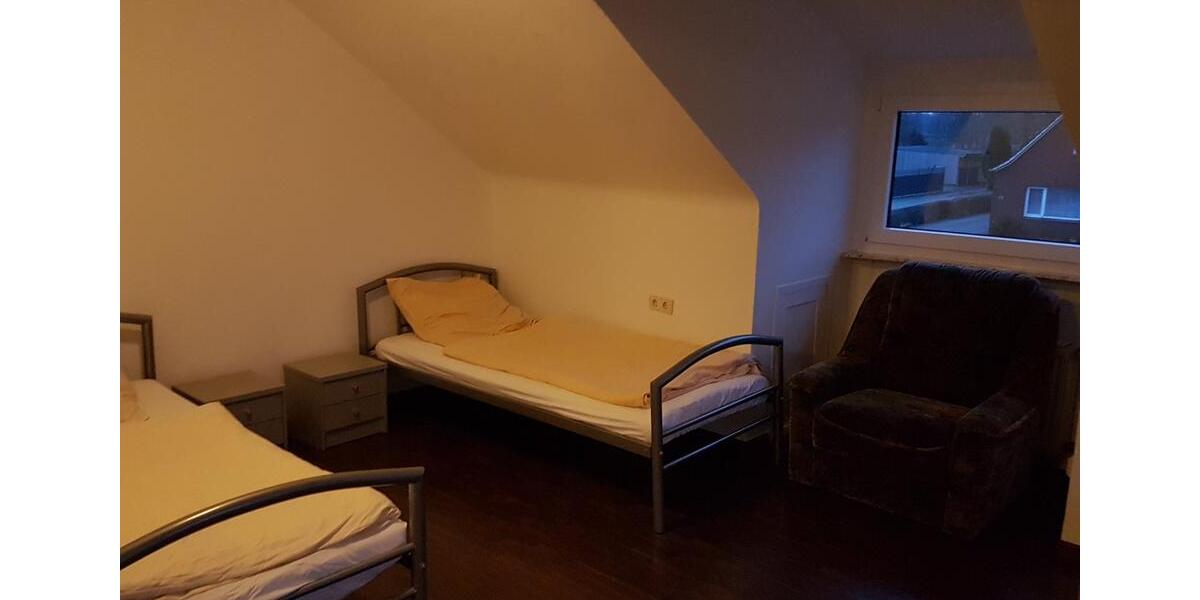 Wohnen auf Zeit Papenburg - 4 Zimmer, 140 m&sup2;, 14&euro; | Angebot:25327293