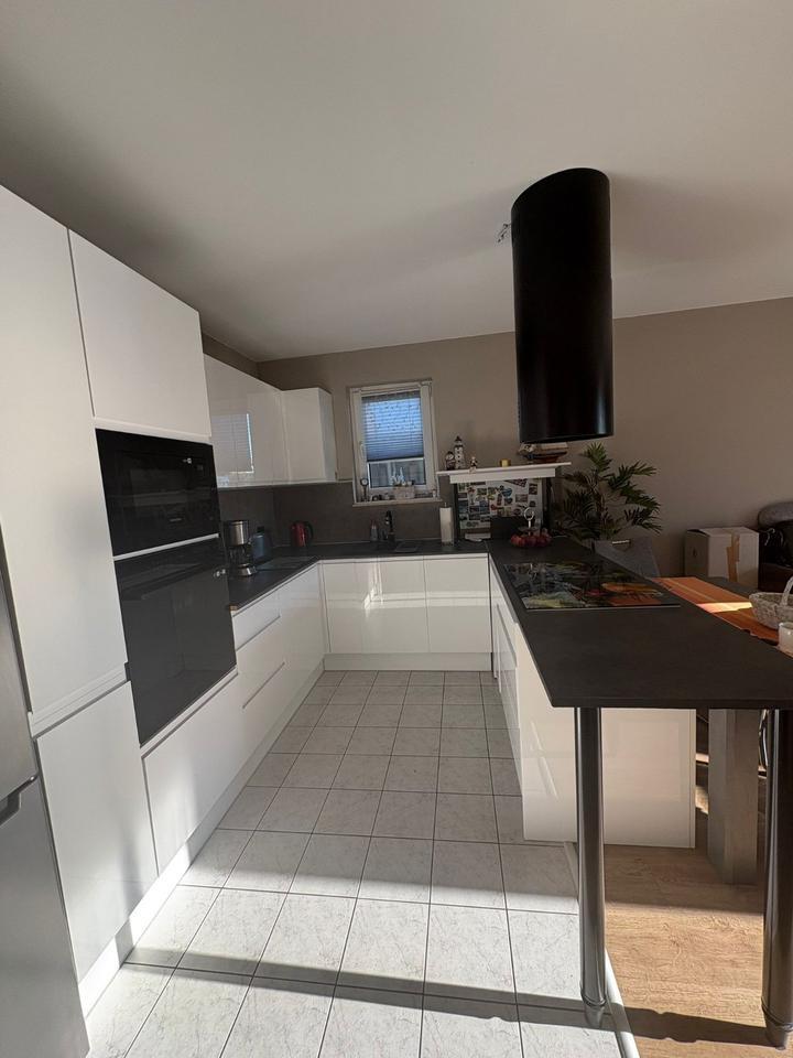 3- R. - Wohnung im Erdgeschoss mit Terrasse zimmer