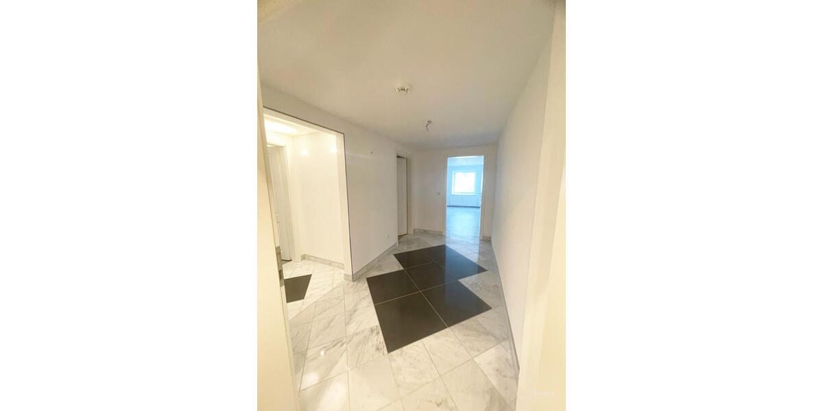 Erdgeschoßwohnung Walsrode - 2.5 Zimmer, 135 m&sup2;, 940&euro; | Angebot:24476471