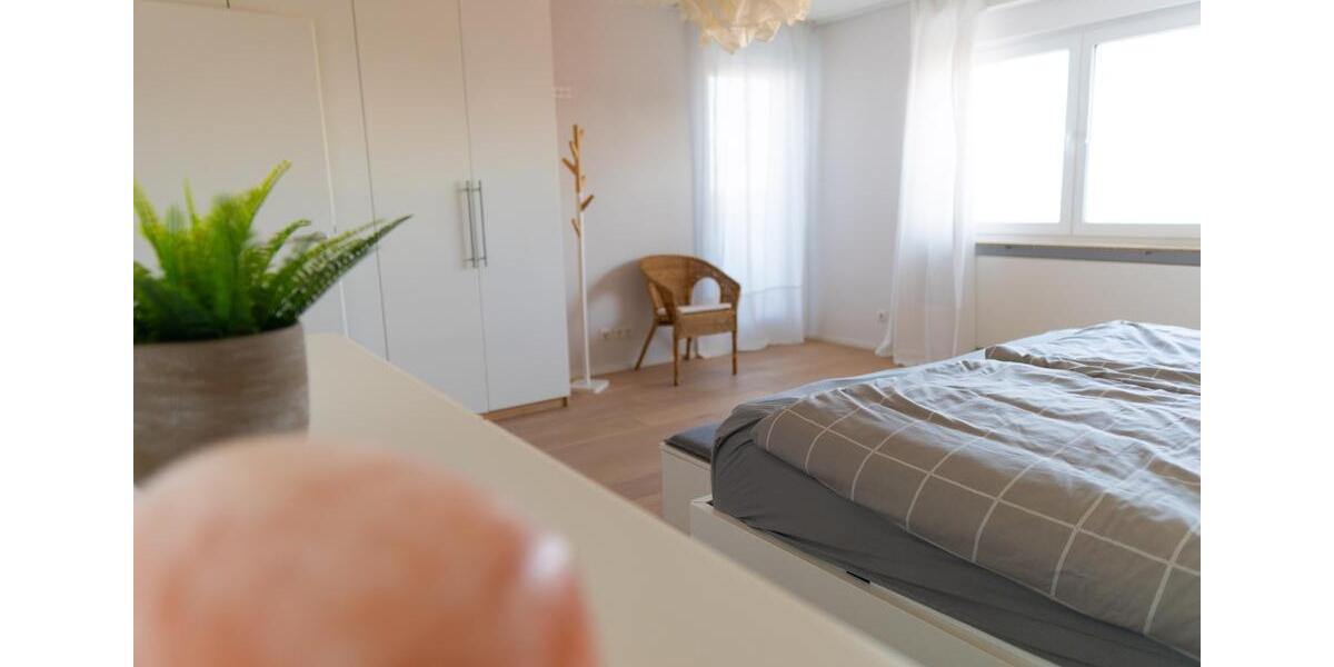 Dachgeschoßwohnung Rödersheim-Gronau Gronau - 3 Zimmer, 113 m&sup2;, 1.500&euro; | Angebot:24385429