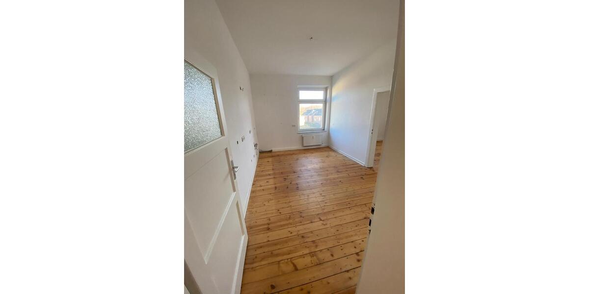 Etagenwohnung Essen Stadtbezirk VI - 3 Zimmer, 82 m&sup2;, 849&euro; | Angebot:26396193