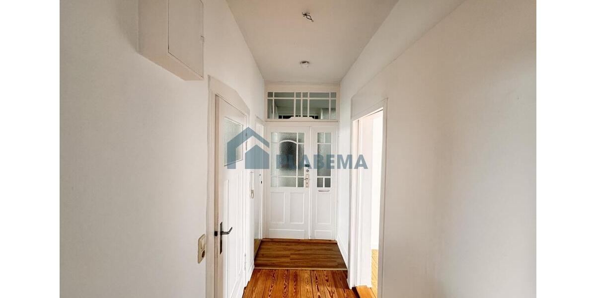 Etagenwohnung Schwerin Altstadt - 3 Zimmer, 66 m&sup2;, 1.030&euro; | Angebot:25988896