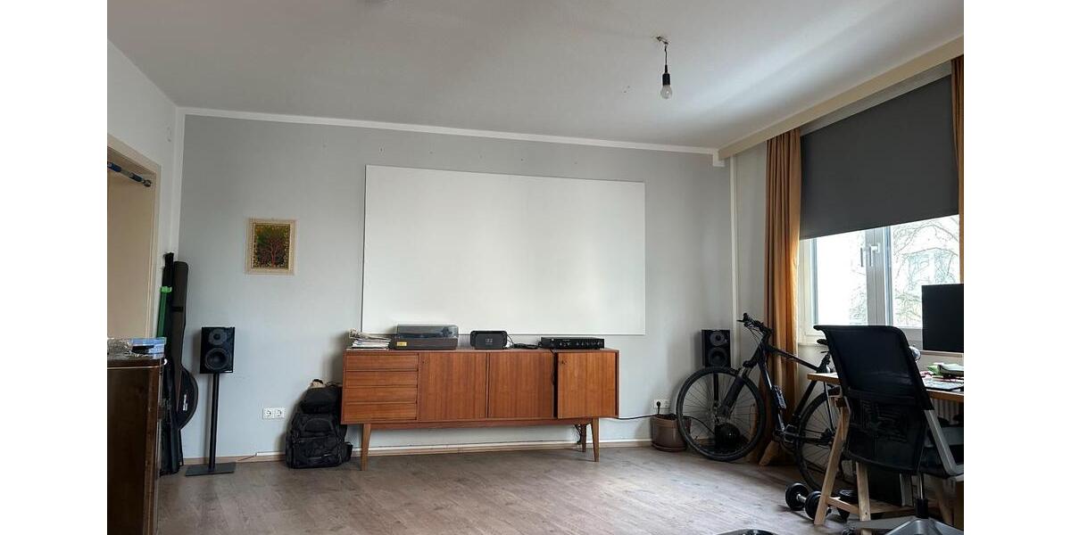 Etagenwohnung Essen Südviertel - 2.5 Zimmer, 60 m&sup2;, 615&euro; | Angebot:25178855