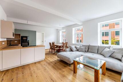 HEGERICH: Möblierte Wohnung im 2. Obergeschoss - Modern saniert mit historischem Flair 3 zimmer