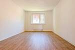 Etagenwohnung Glauchau - 4 Zimmer, 71 m&sup2;, 389&euro; | Angebot:25739825