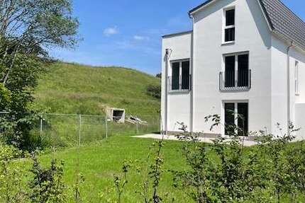 Haus Traunstein - 6 Zimmer, 166 m&sup2;, 2.600&euro; | Angebot:26640933