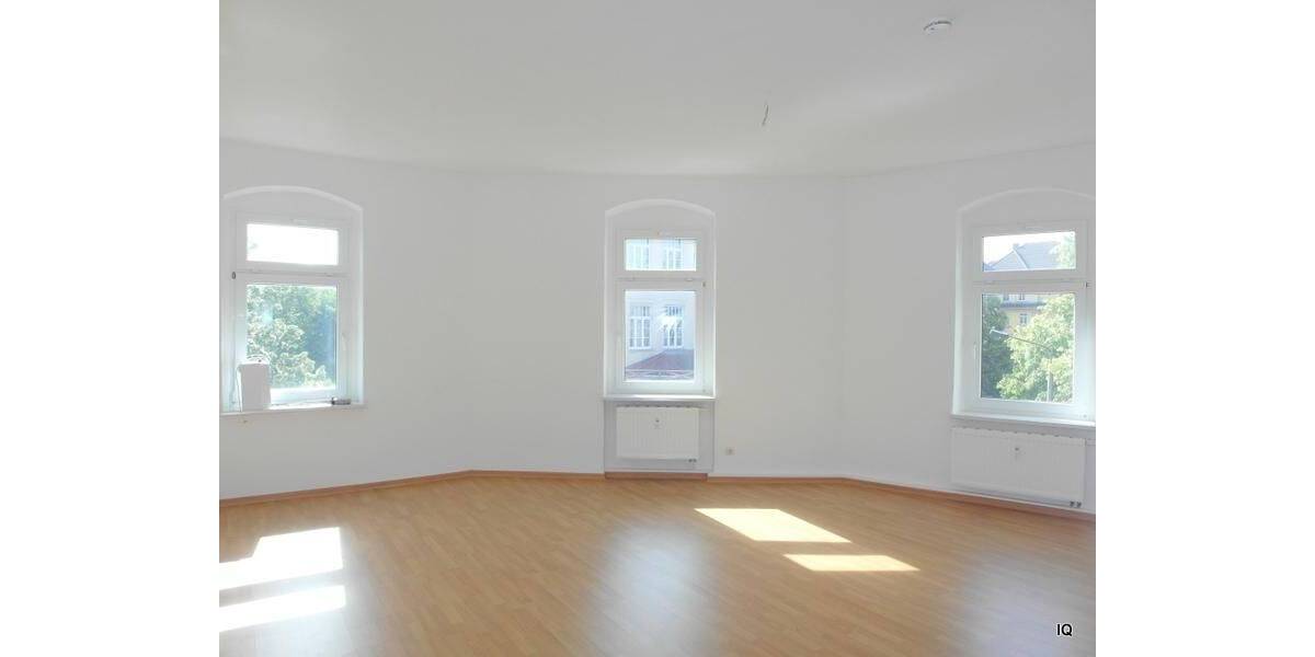 Etagenwohnung Riesa Gröba - 2 Zimmer, 50 m&sup2;, 275&euro; | Angebot:26834247