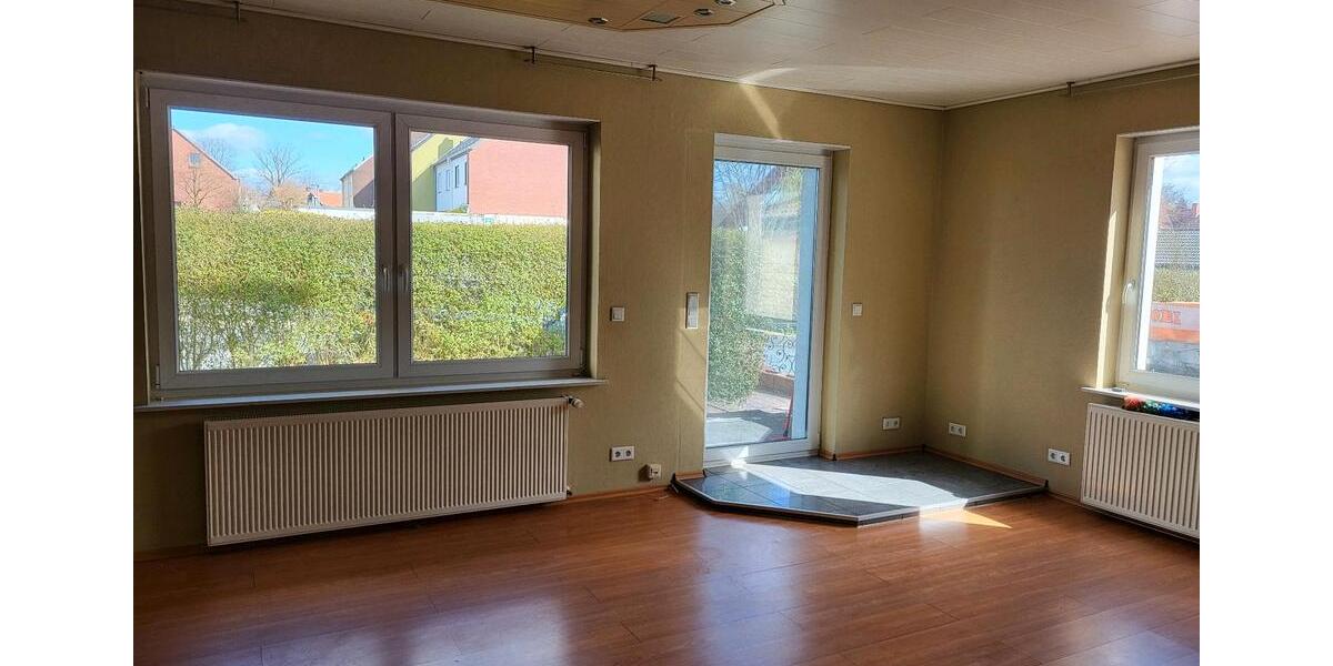 Erdgeschoßwohnung Bremen Burglesum - 4.5 Zimmer, 125 m&sup2;, 1.350&euro; | Angebot:25988237