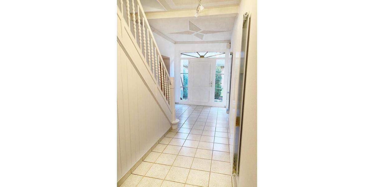 Großzügig modernisierte Wohnung in Obermarschacht 4 zimmer