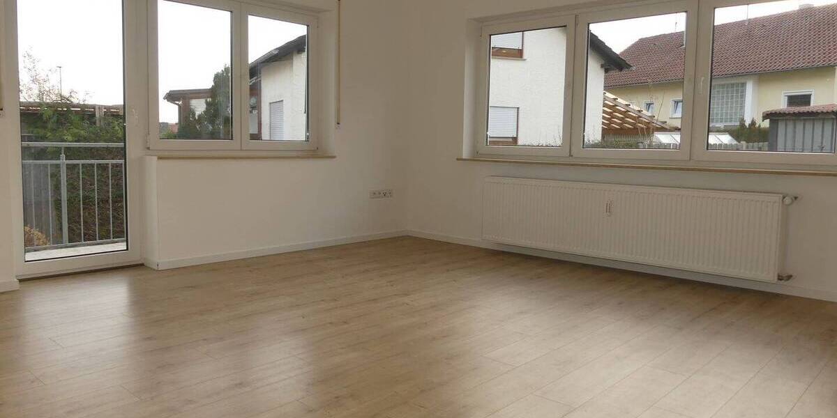 Etagenwohnung Harthausen Harthausen auf der Scher - 4 Zimmer, 94 m&sup2;, 660&euro; | Angebot:23651055
