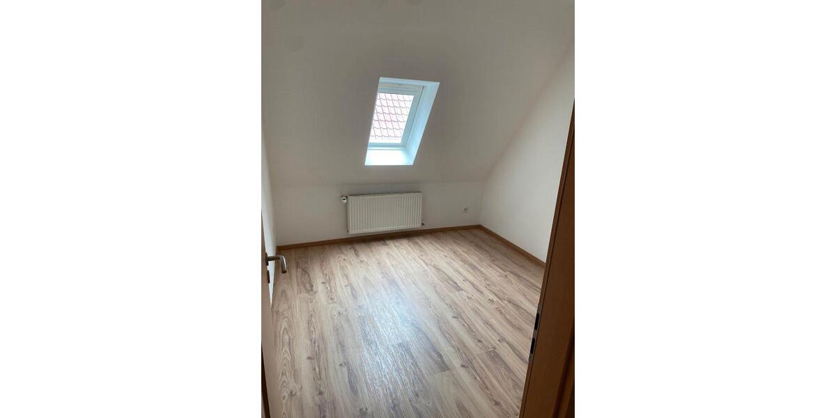 Dachgeschoßwohnung Hoya - 3 Zimmer, 74 m&sup2;, 520&euro; | Angebot:26634809