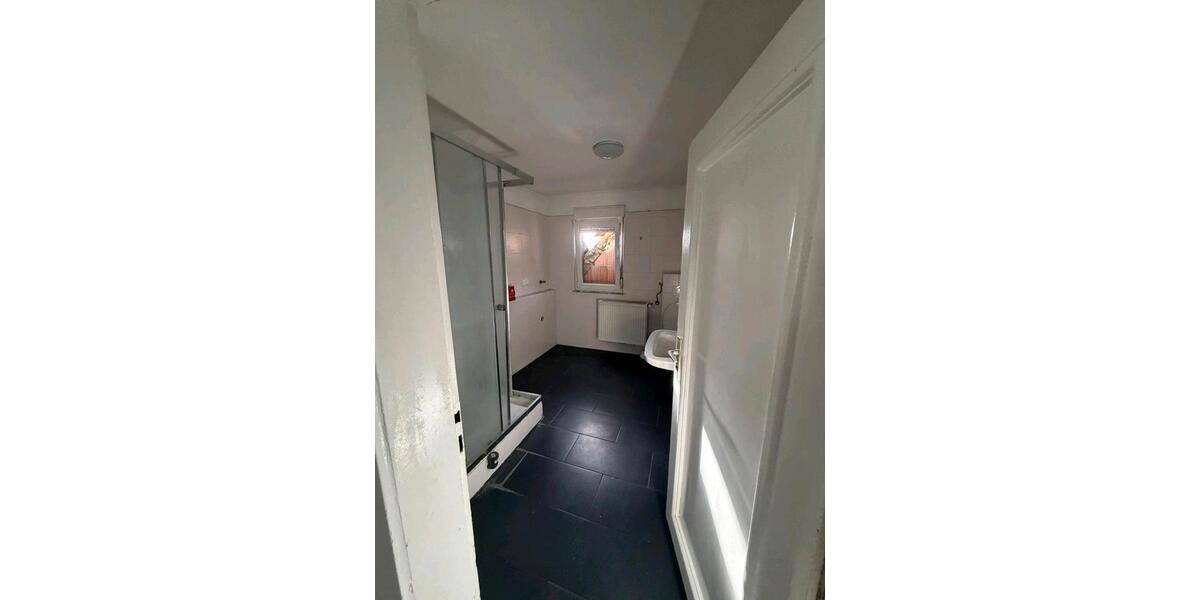 Etagenwohnung Wetzlar Dutenhofen - 4 Zimmer, 96 m&sup2;, 550&euro; | Angebot:26614034