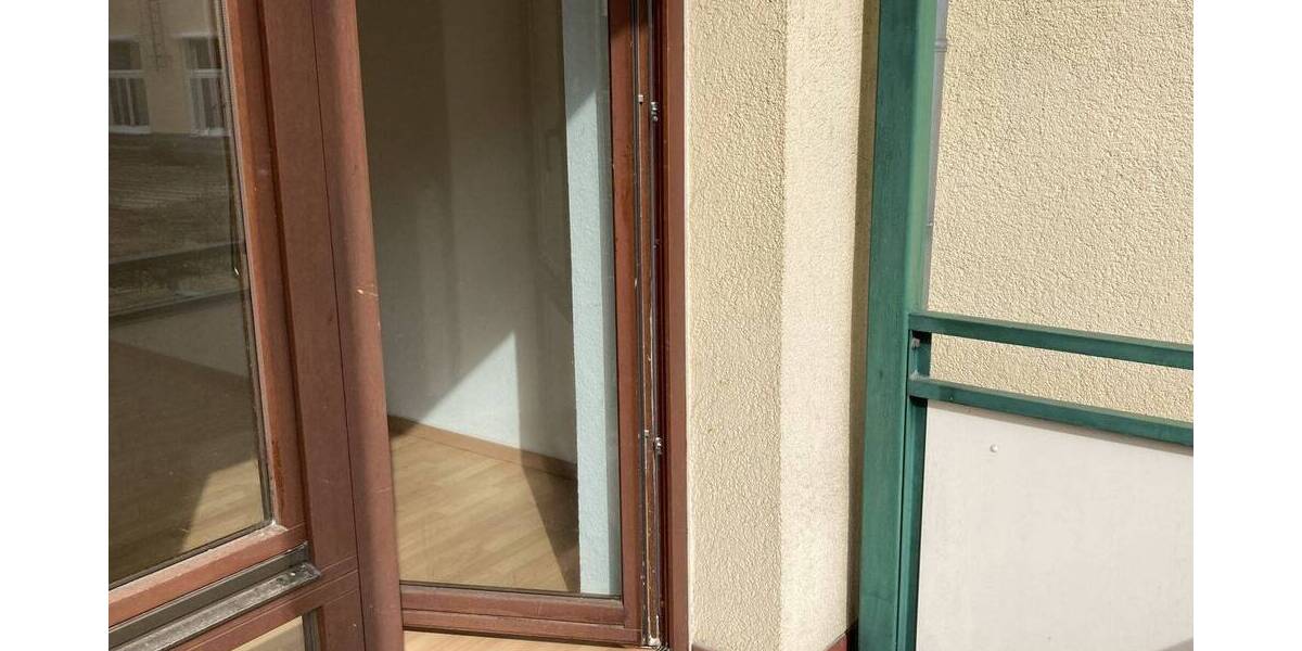 Etagenwohnung Zwickau Bahnhofsvorstadt - 2 Zimmer, 44 m&sup2;, 260&euro; | Angebot:26597704