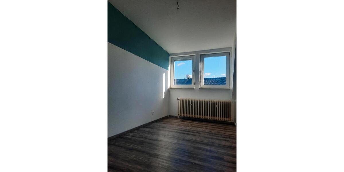 Dachgeschoßwohnung Neustadt (Hessen) - 3.5 Zimmer, 80 m&sup2;, 850&euro; | Angebot:25945234