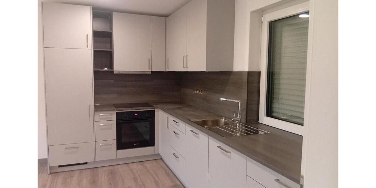 Etagenwohnung Kleinlangheim - 3 Zimmer, 120 m&sup2;, 1.200&euro; | Angebot:26566519