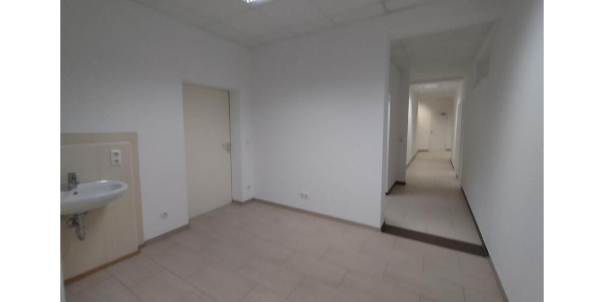 Erdgeschoßwohnung Pocking - 4 Zimmer, 83 m&sup2;, 797&euro; | Angebot:25521118