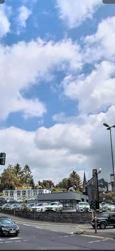 Autohaus-Werkstatt-Aufbereitung-Tüv Prüfstelle zu vermieten… zimmer