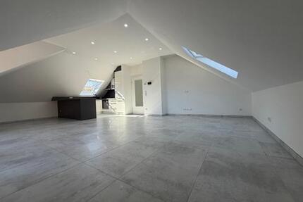Wohnung Gronau (Westfahlen) - 3 Zimmer, 110 m&sup2;, 1.100&euro; | Angebot:26423163