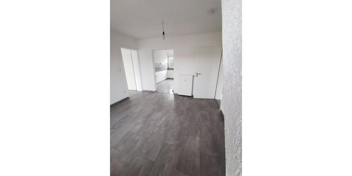 Dachgeschoßwohnung Elsenfeld - 4.5 Zimmer, 110 m&sup2;, 1.200&euro; | Angebot:24706574