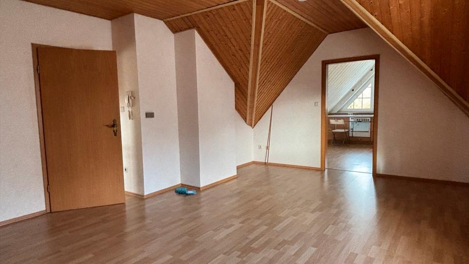 Dachgeschoßwohnung Haren (Ems) - 2 Zimmer, 73 m&sup2;, 520&euro; | Angebot:24360452