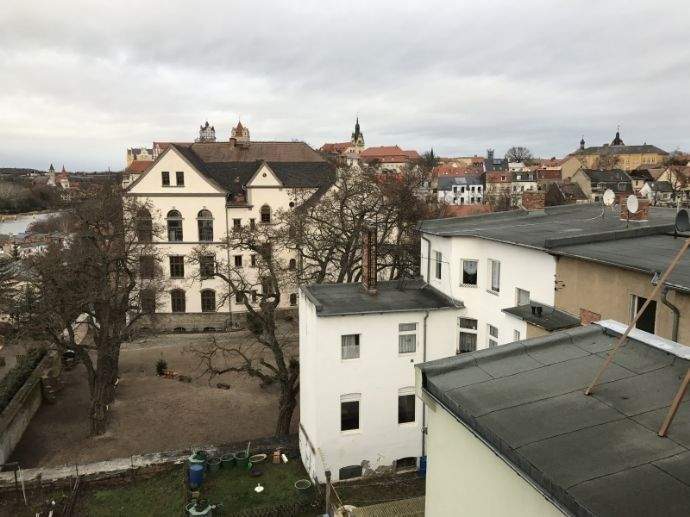 Etagenwohnung Bernburg Bergstadt - 2 Zimmer, 71 m&sup2;, 460&euro; | Angebot:26797010