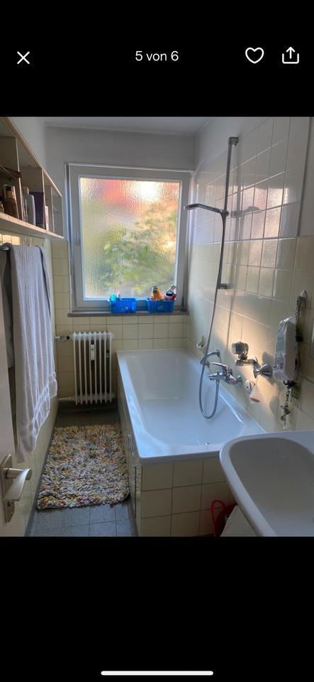 WG Zimmer in Frauen WG hell zum Innenhof ab 1.10. Nähe Romanplatz