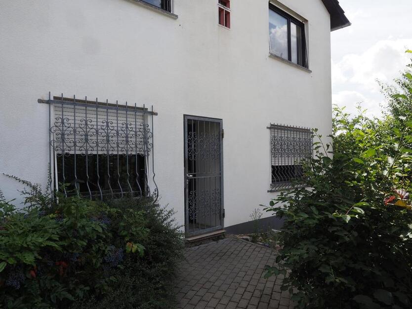Attraktive EinliegerWohnung 2ZKB 48 qm , parterre, separater Eingang
