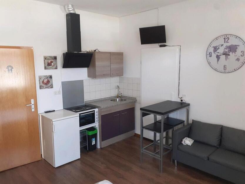 1-Zimmer Wohneinheit Apartment ÜbergangsZimmer