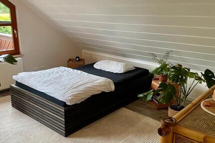 Wohnen auf Zeit Gründau - 1 Zimmer, 160 m&sup2;, 380&euro; | Angebot:26591866